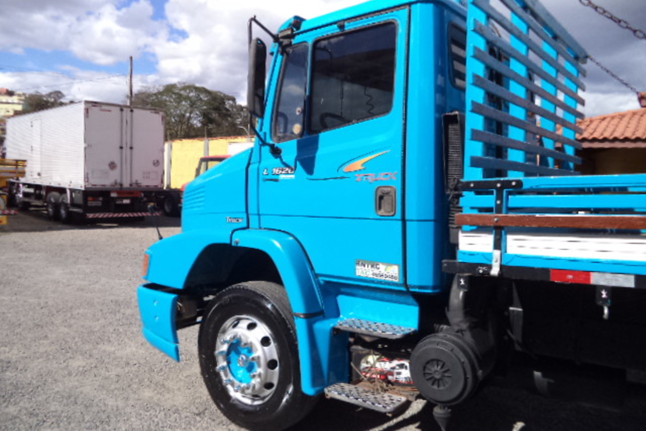 Mercedes Benz MB 1620 - 03/03 7
