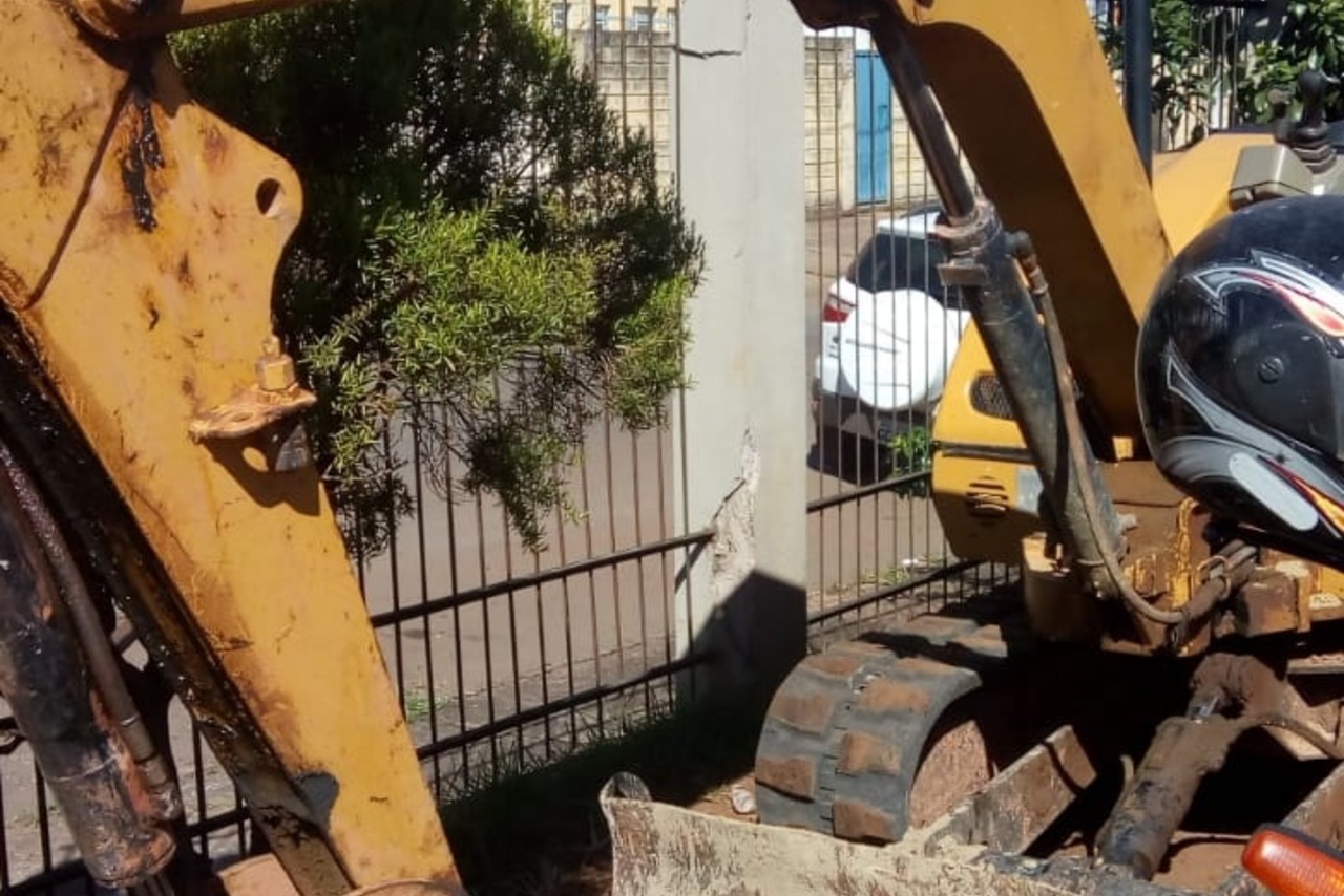 Caterpillar 302.5C - 12/12 5
