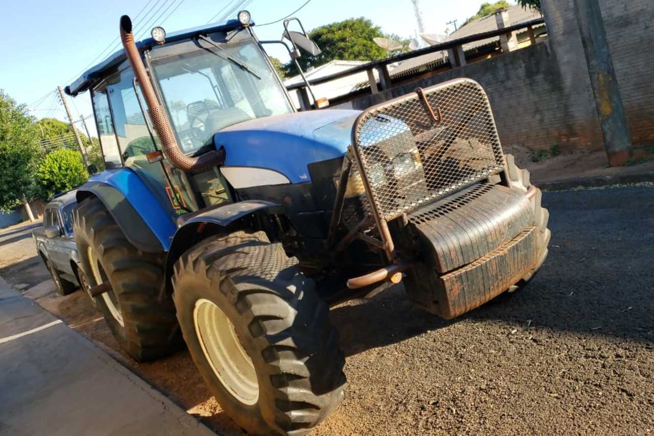 New Holland TM 180 - 09/09 11
