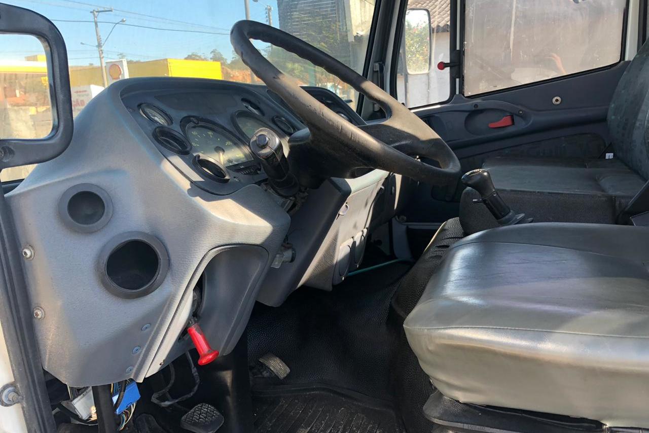 Mercedes Benz Atego 2423 - 08/08 2