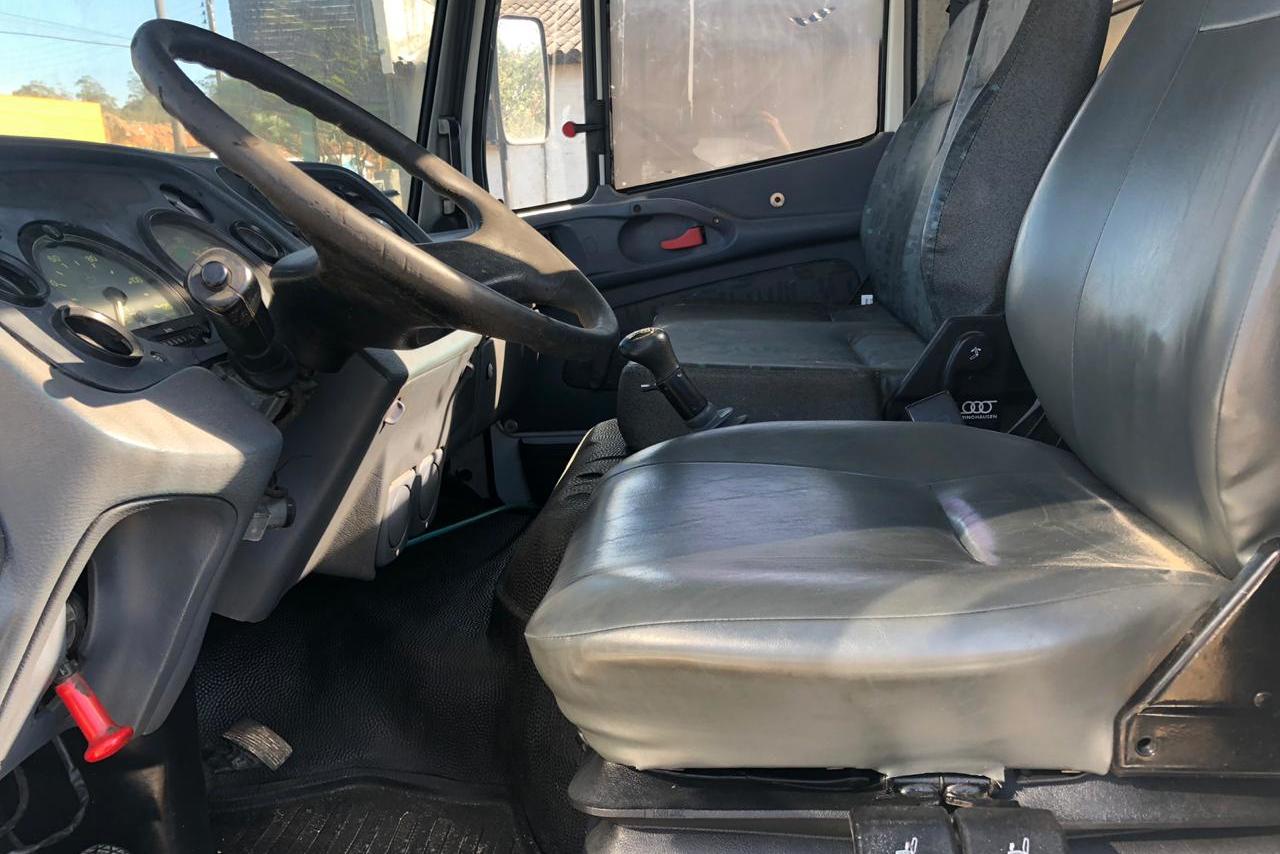 Mercedes Benz Atego 2423 - 08/08 4