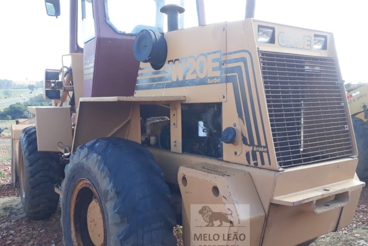 Case W20E - 02/02 6