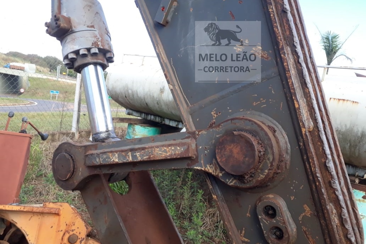 Volvo EC 140B - 03/03 10