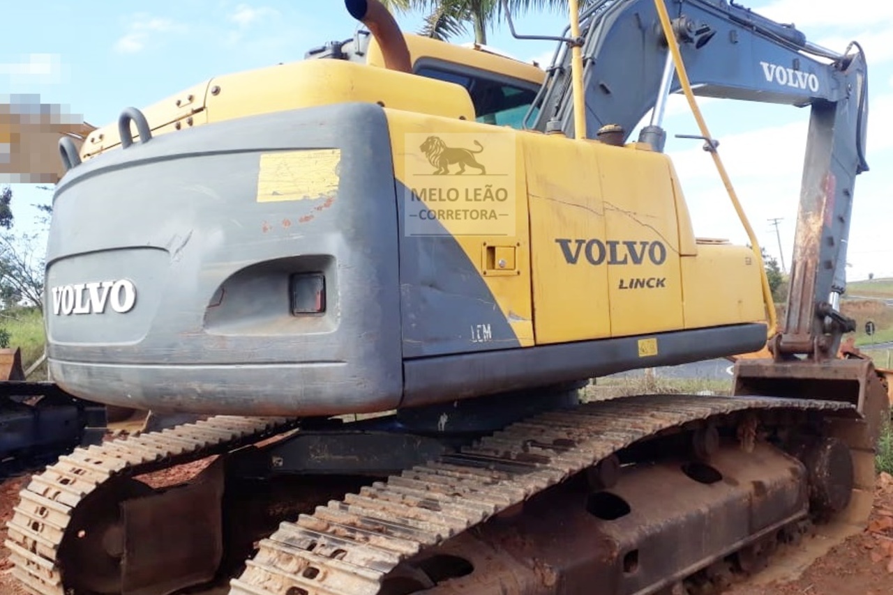 Volvo EC 140B - 03/03 29