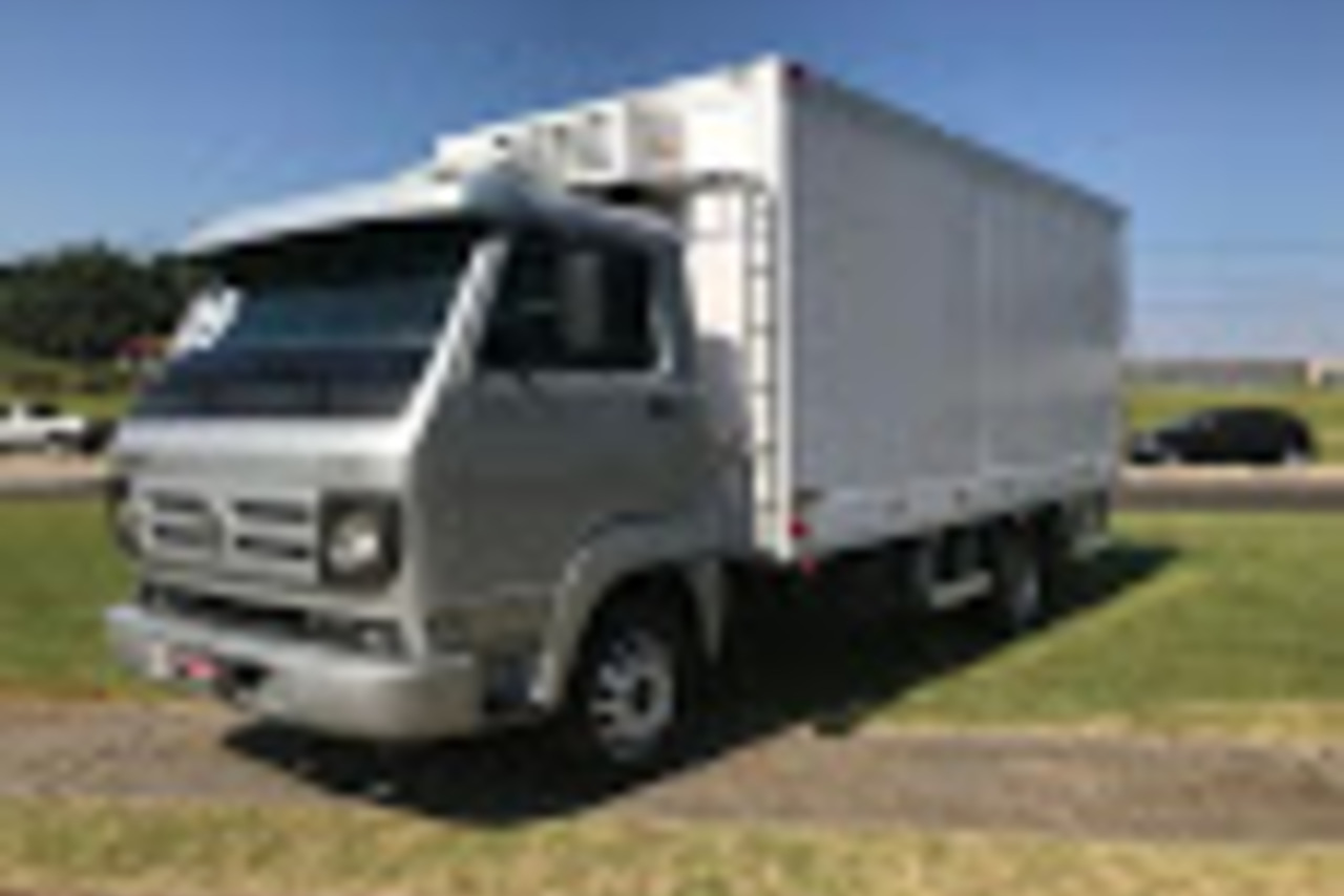 Volkswagen 8 150 -  6