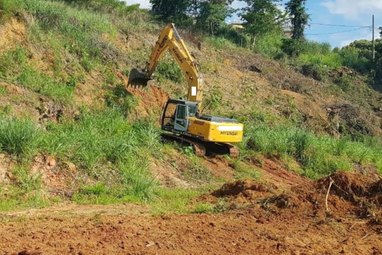 Hyundai R210LC-7 - 11/11 3