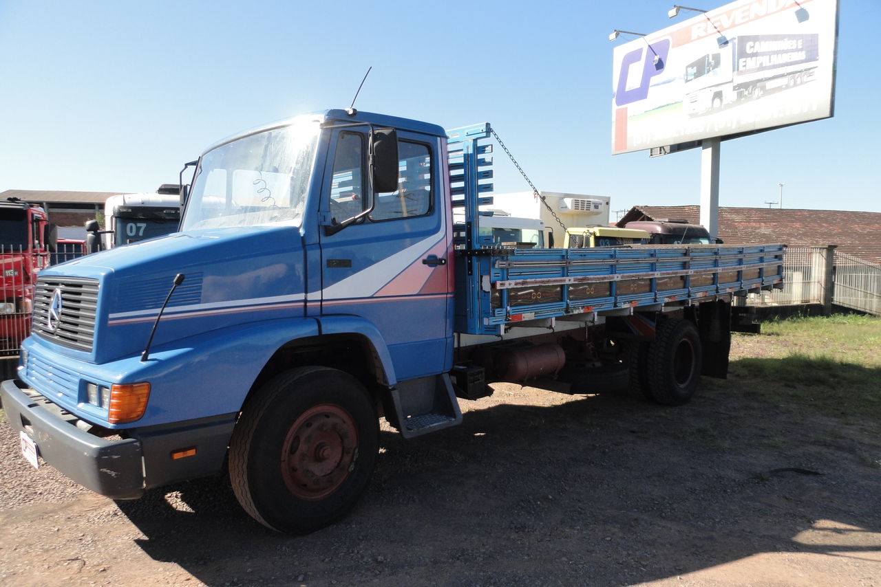 Mercedes Benz MB 1214 - 90/90 3