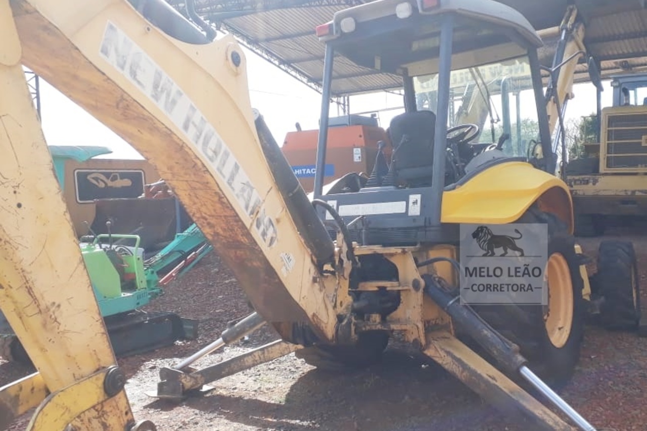 New Holland  LB90 - 11/11 4