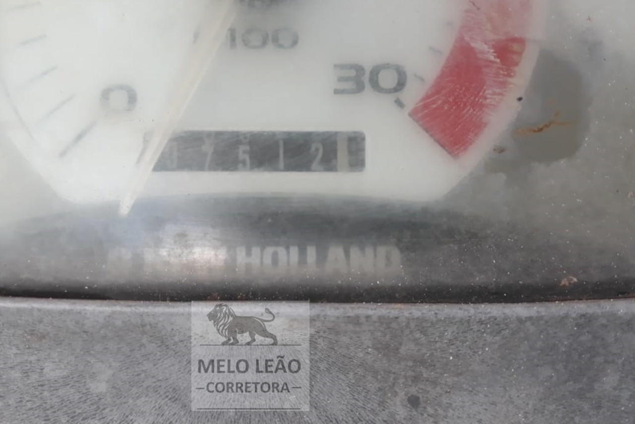 New Holland  LB90 - 11/11 10