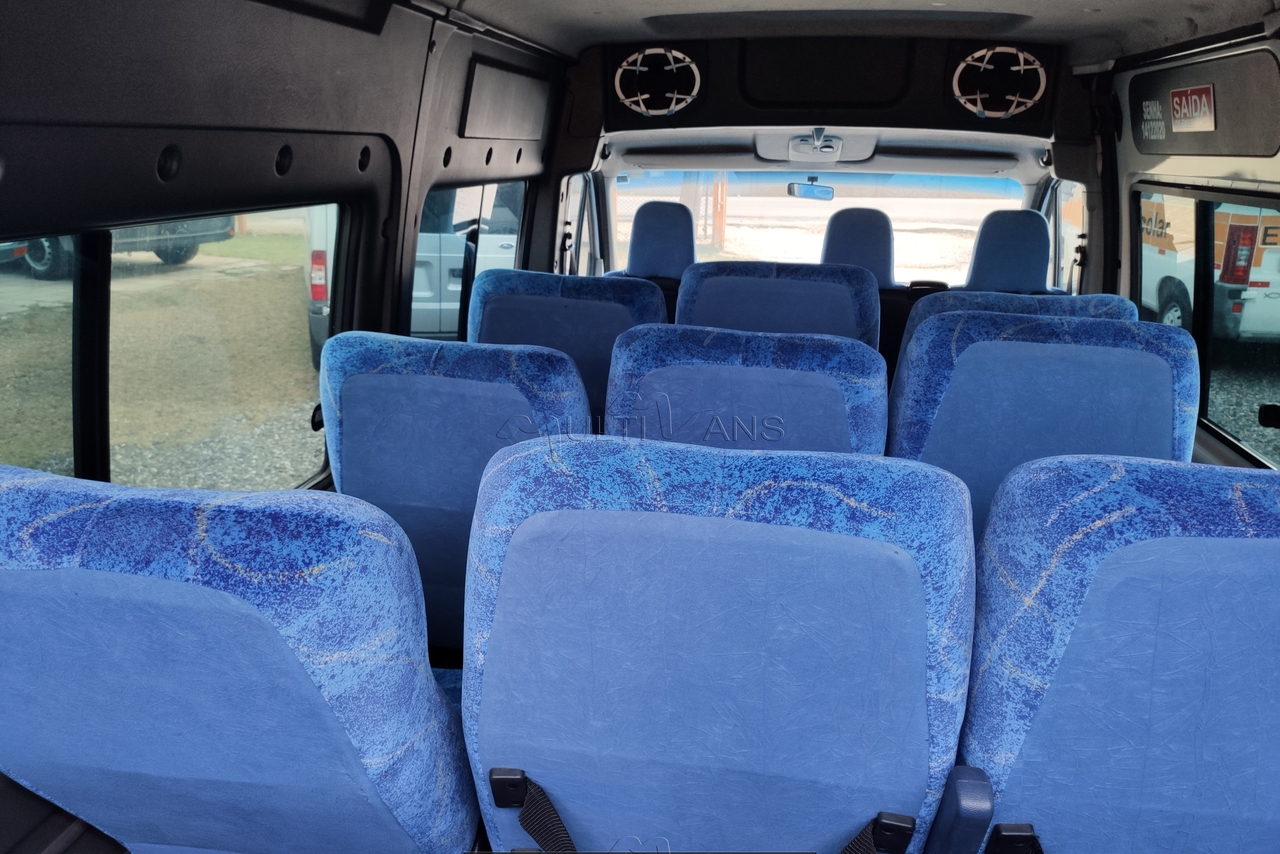 Renault Master Minibus - 08/08 22
