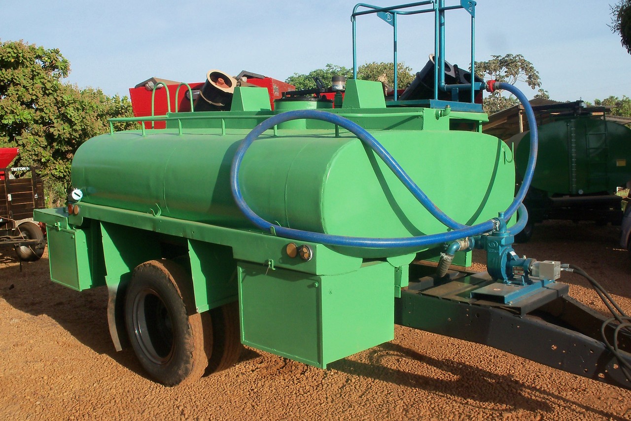 Multimarcas 5500 Litros  - 00 4