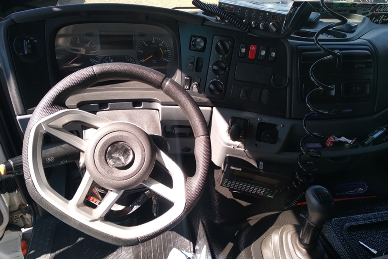 Mercedes Benz Atego 2425 - 10/11 10