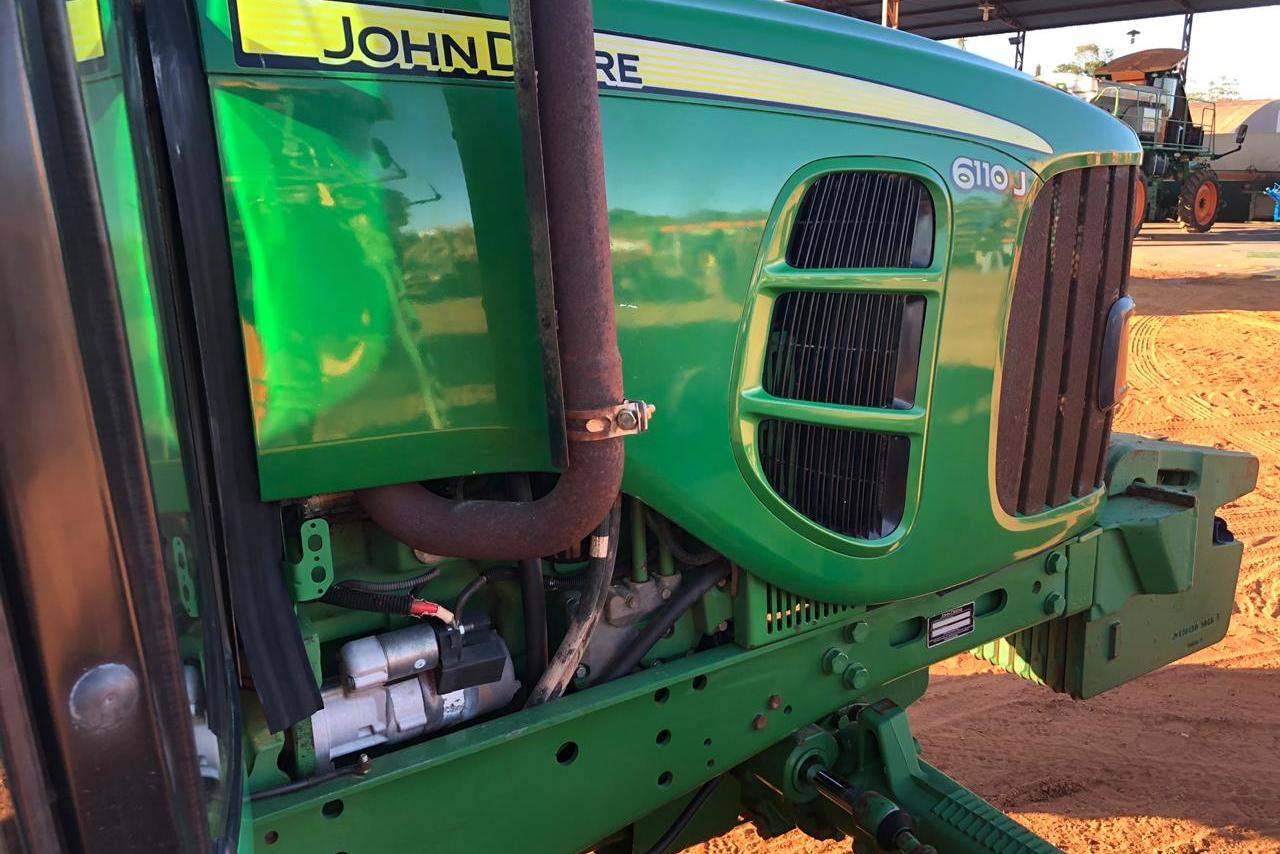 John Deere 6110J - 10/10 4