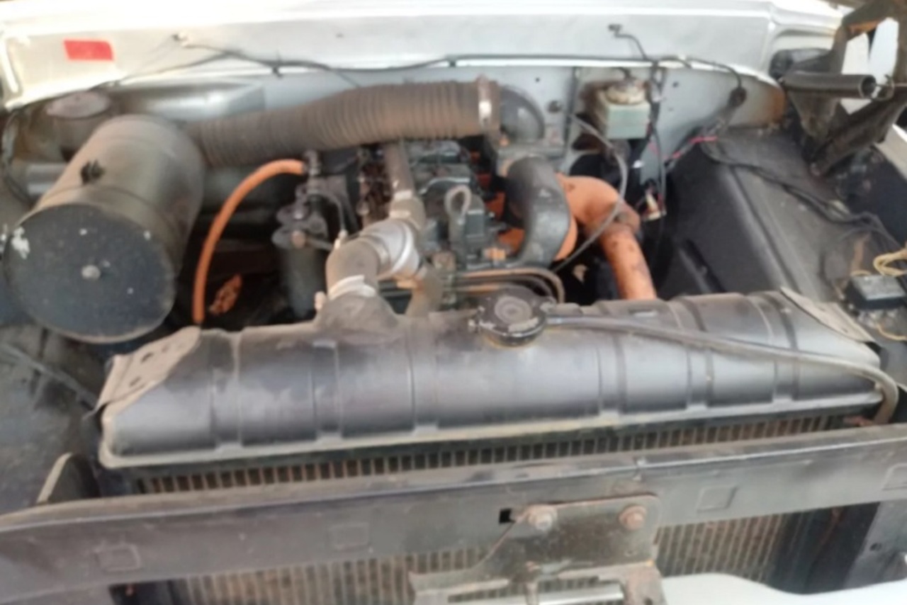 Ford F4000 - 87/87 7
