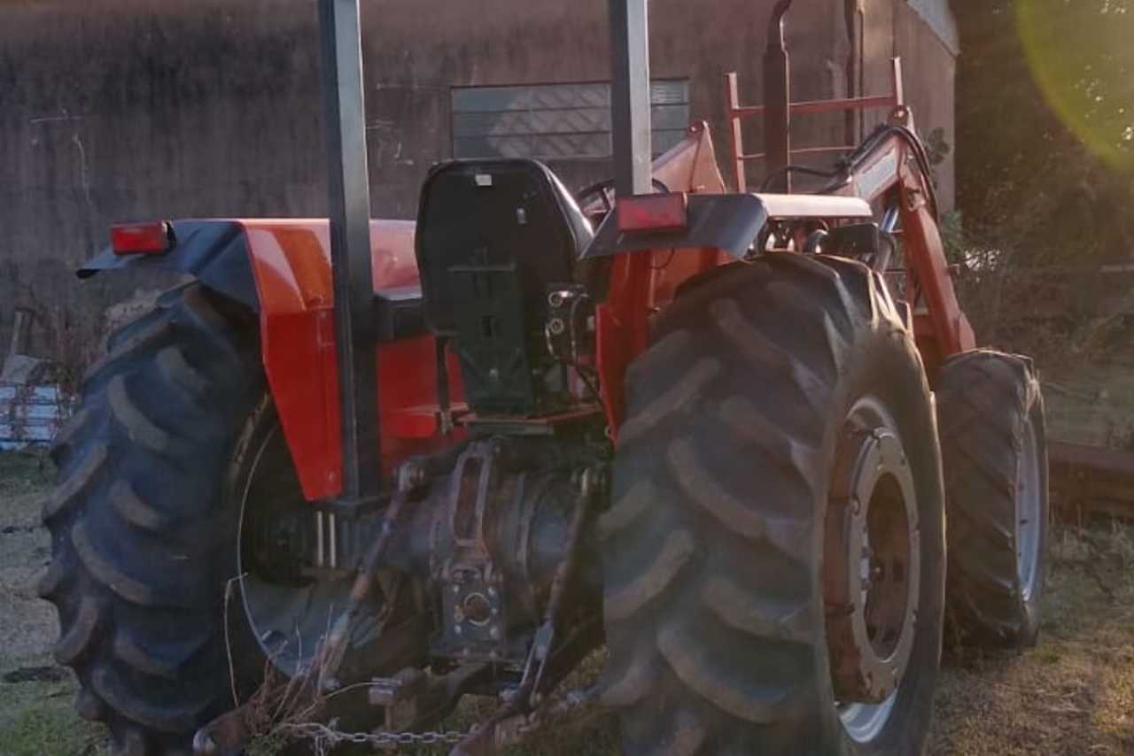 Massey Ferguson 275 - 03/03 2