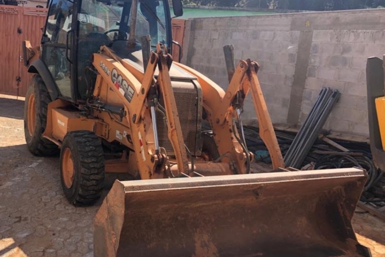 Case 580N - 14/14 2
