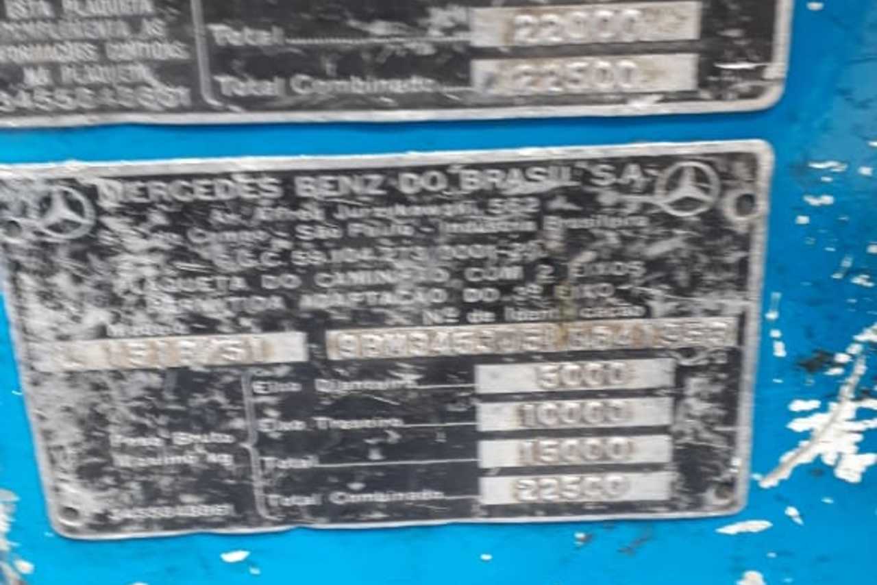 Mercedes Benz MB 1518 - 89/89 6
