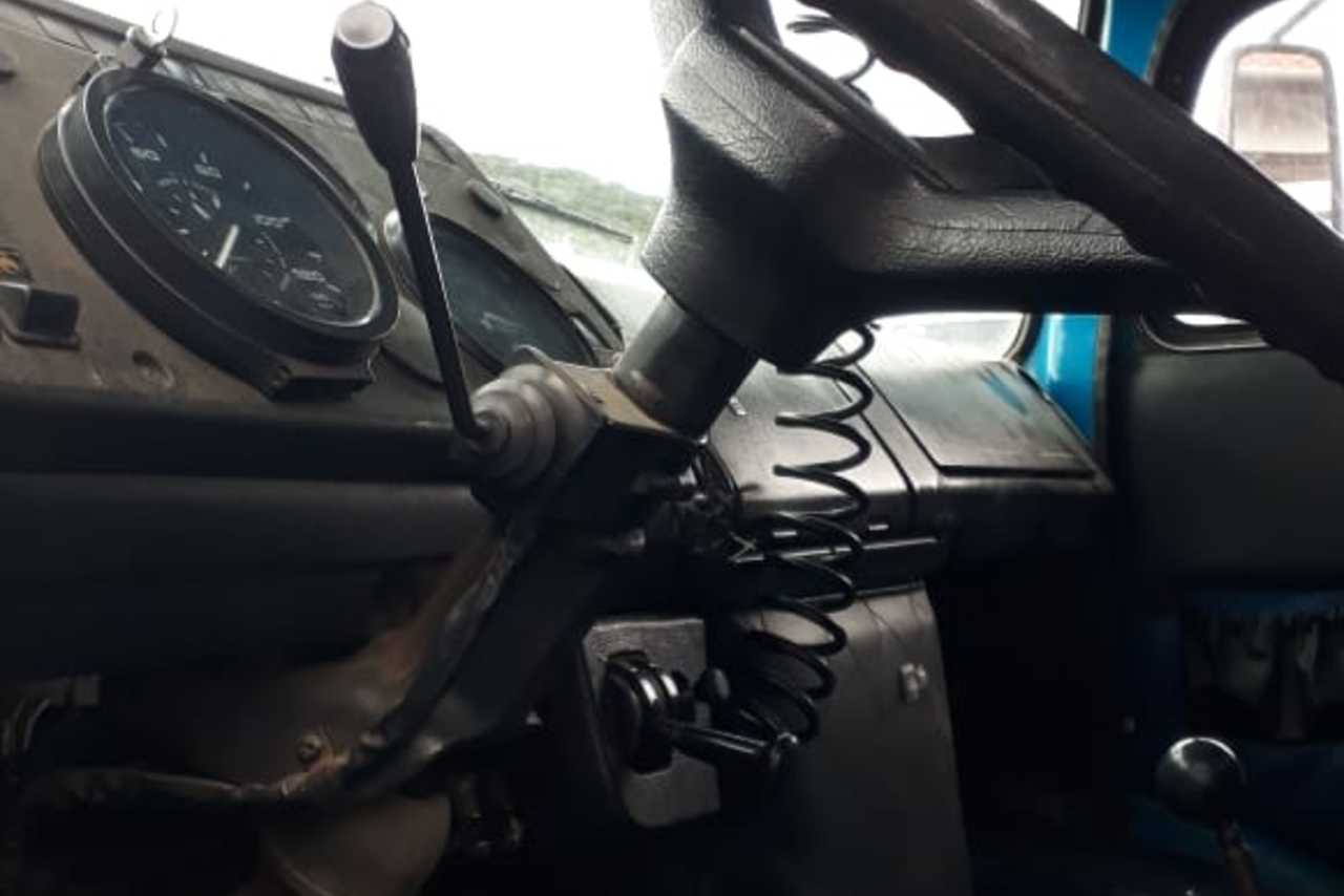 Mercedes Benz MB 1518 - 89/89 8