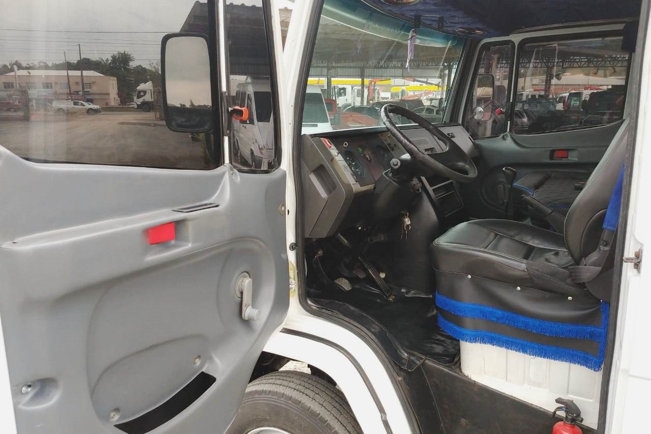 Mercedes Benz MB 712 - 94/94 8