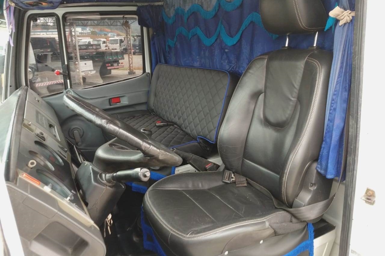 Mercedes Benz MB 712 - 94/94 9