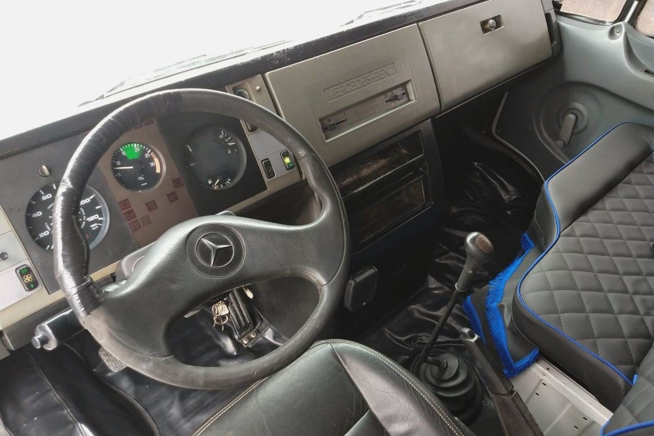 Mercedes Benz MB 712 - 94/94 10