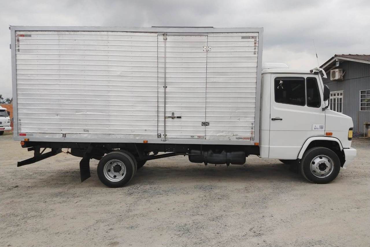 Mercedes Benz MB 712 - 94/94 14