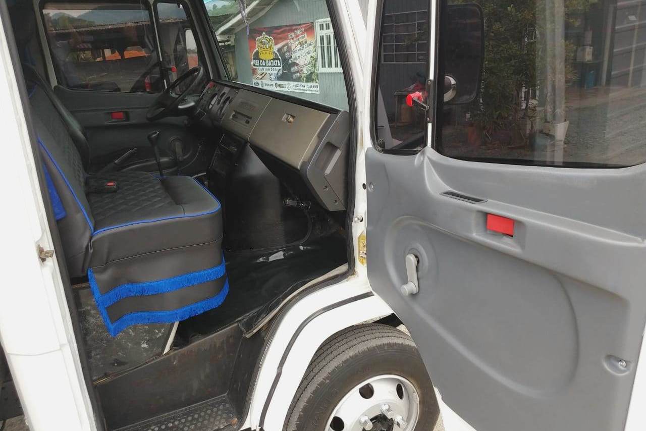 Mercedes Benz MB 712 - 94/94 17