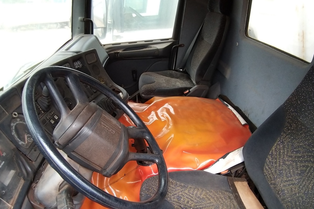 Scania 124 400 - 04/04 7