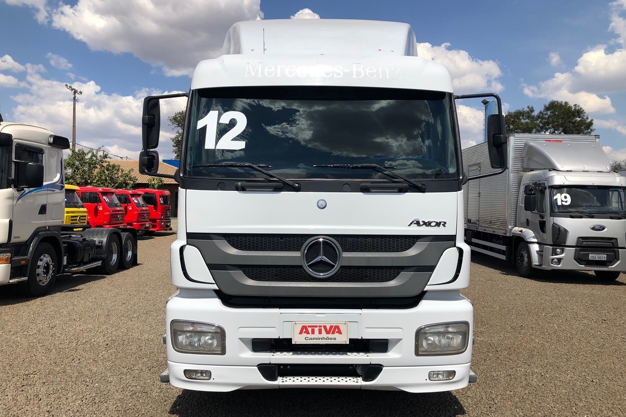 Mercedes Benz Axor 1933 - 12/12 3