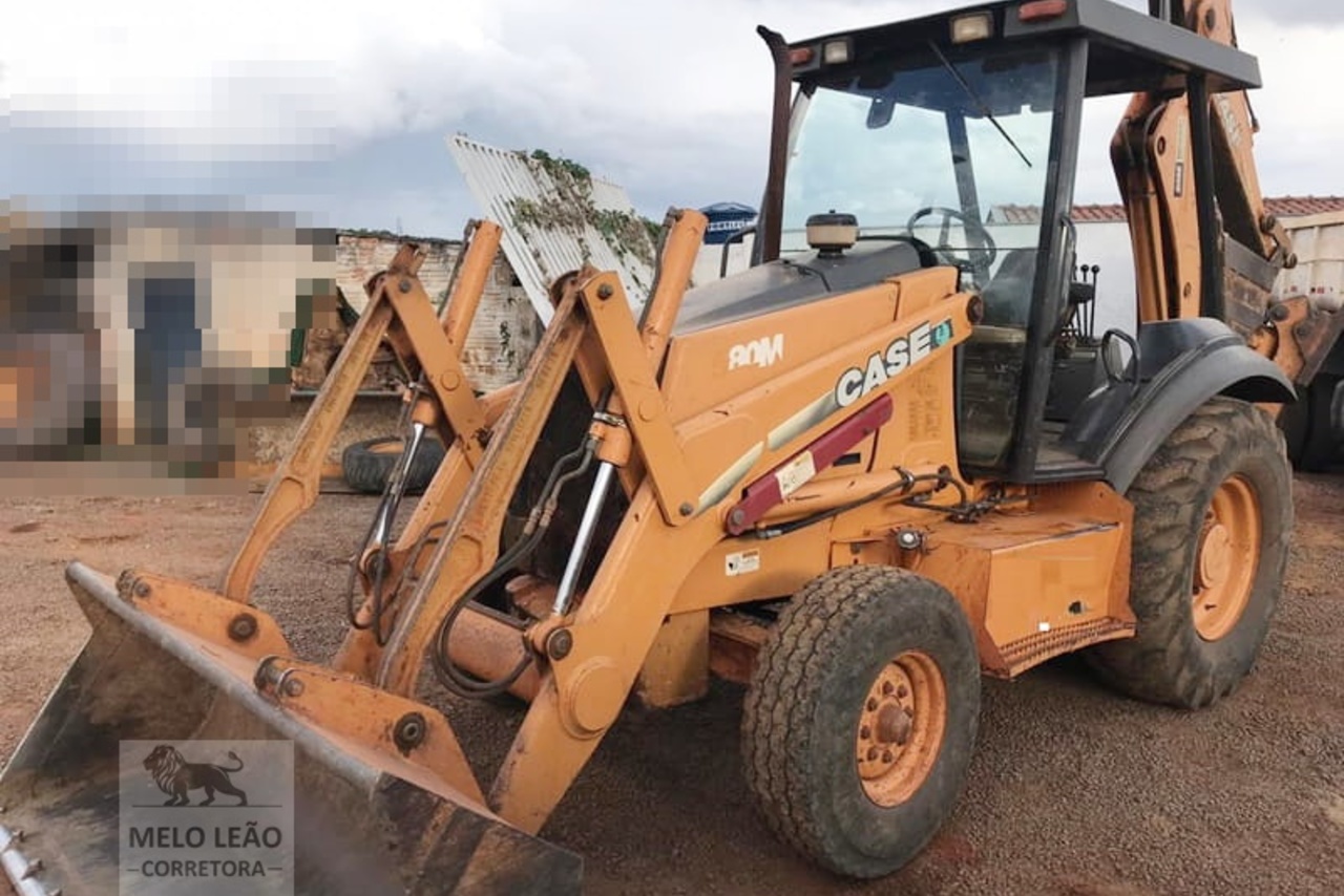 Case 580M - 09/09 4
