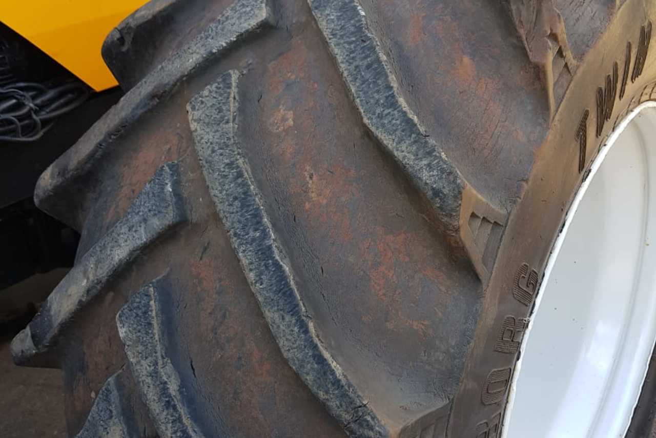 Valtra BH 180 - 05/05 7