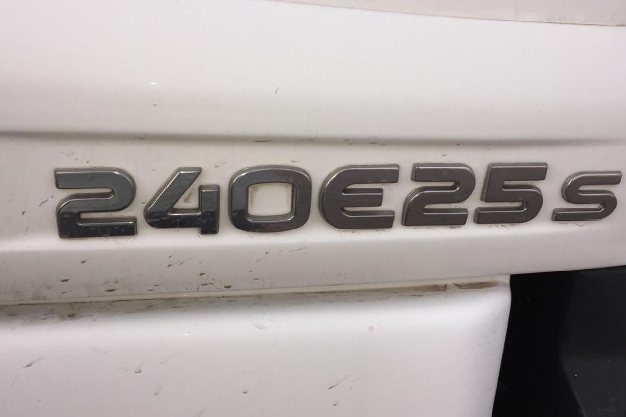Iveco Tector 230 - 12/12 11
