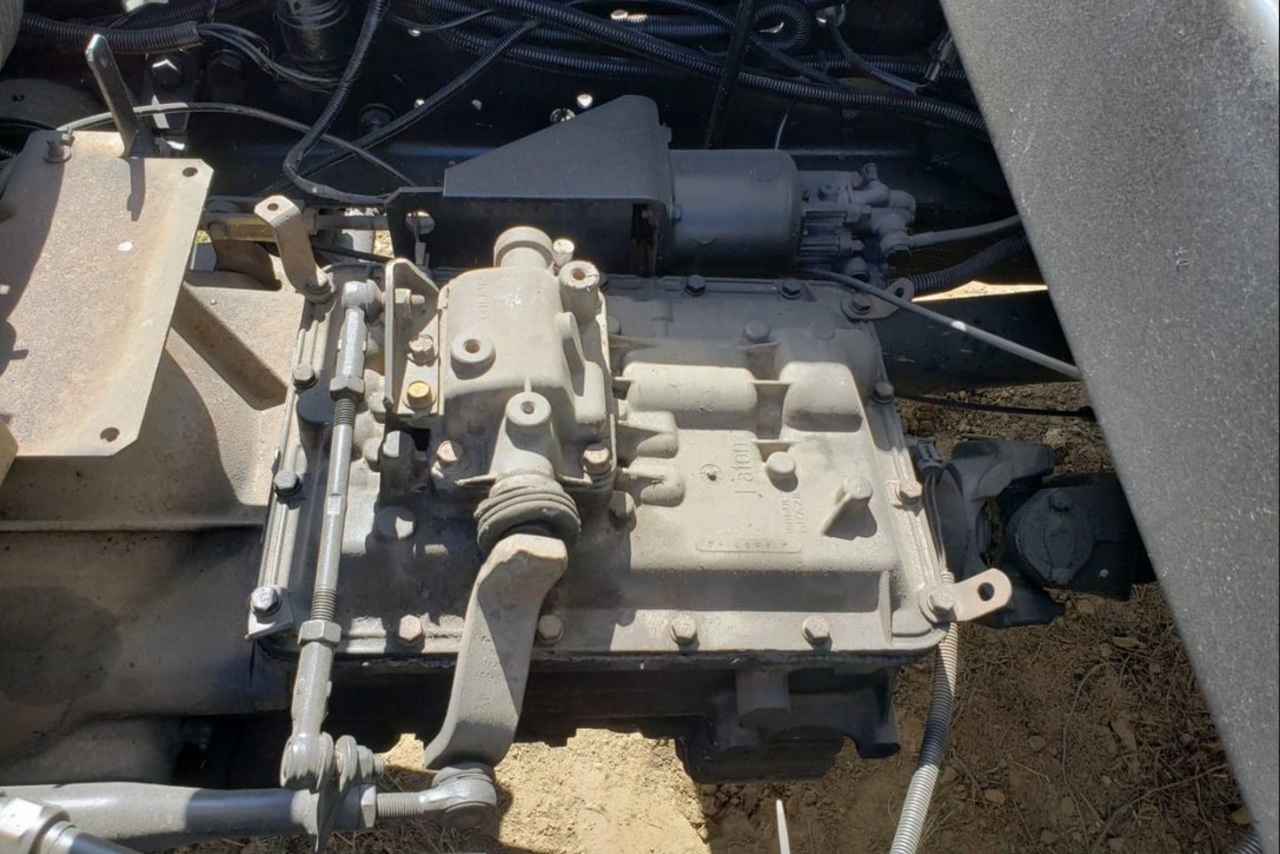 Volkswagen 23 220 - 03/03 6