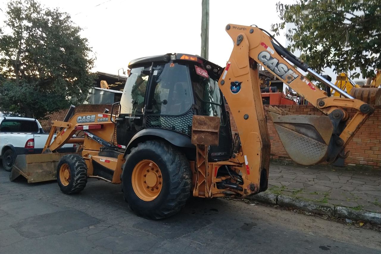 Case 580N - 15/15 5