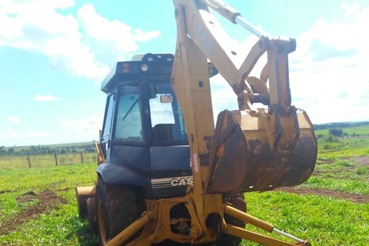 Case 580L - 01/01 4