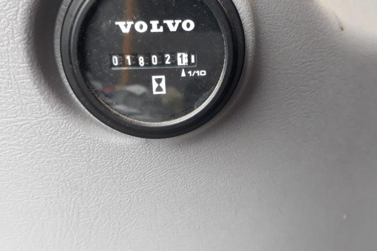 Volvo EC140 - 18/18 2