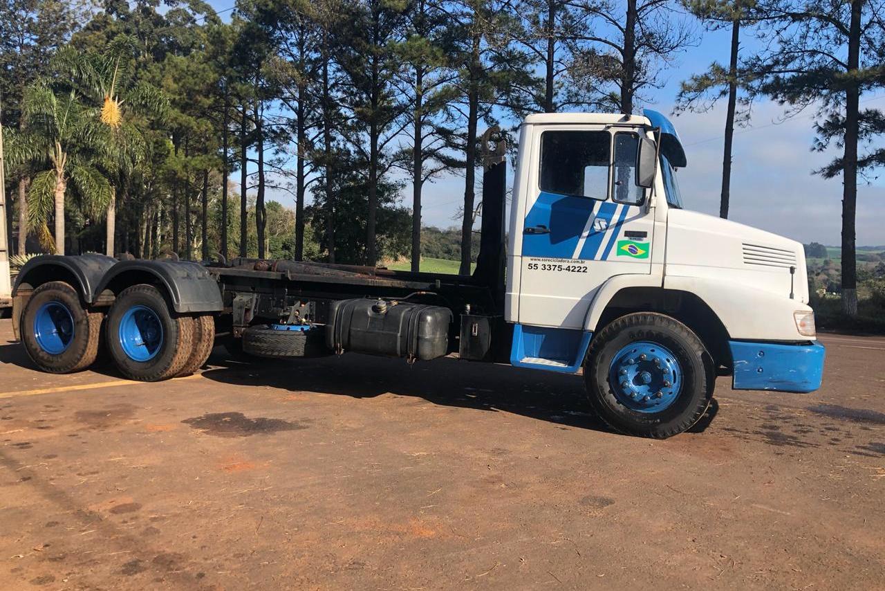 Mercedes Benz MB 1621 - 94/94 7