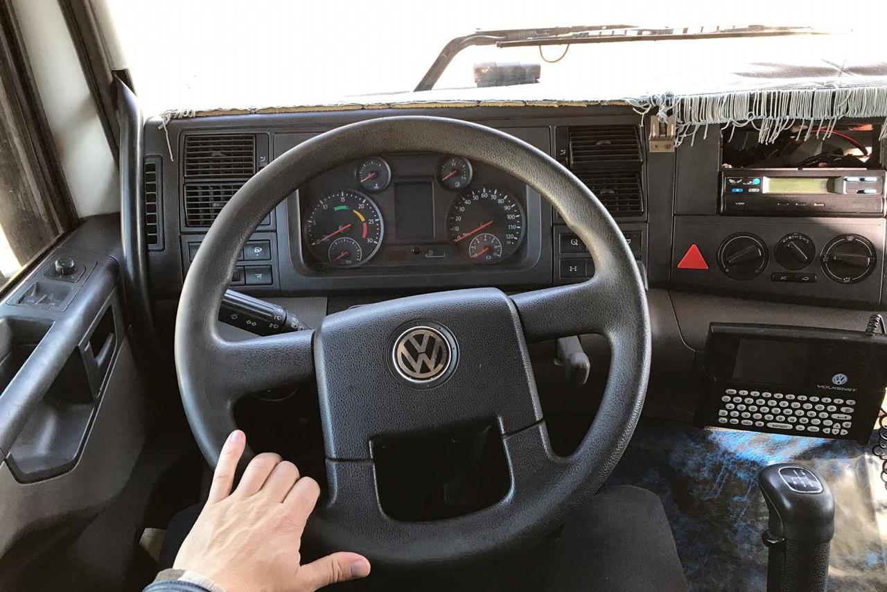 Volkswagen 25 390 - 12/12 8