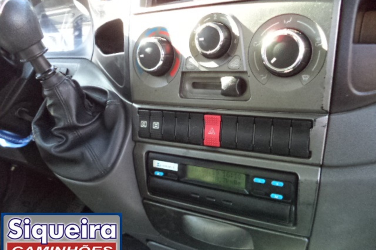 Iveco Daily 5517 - 14/14 9