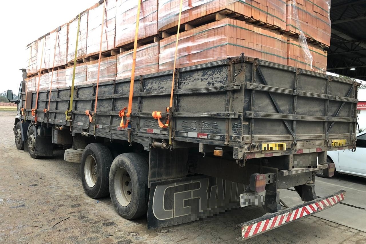Ford Cargo2428 - 08/08 5