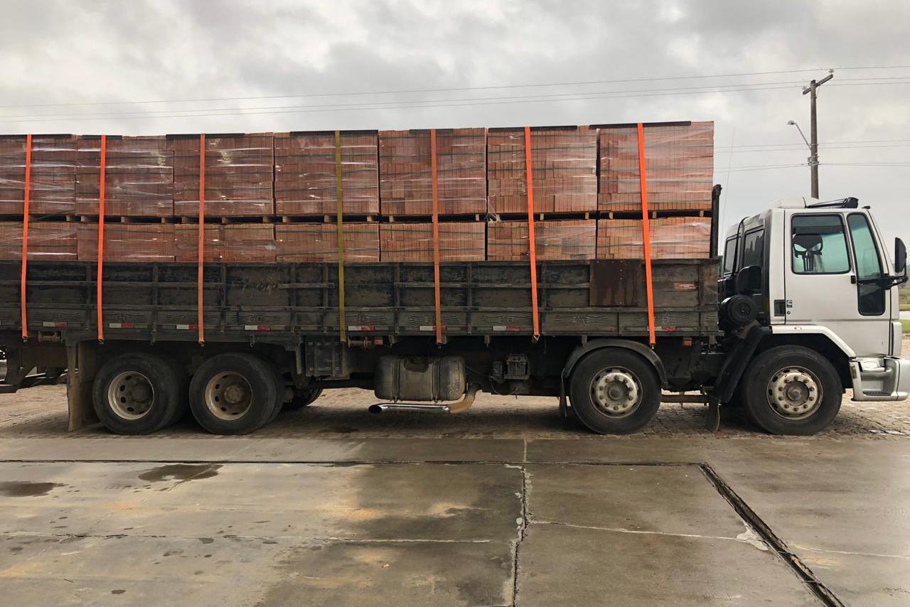 Ford Cargo2428 - 08/08 7