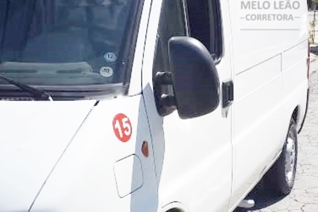 Peugeot Boxer furgão curta - 07/08 13
