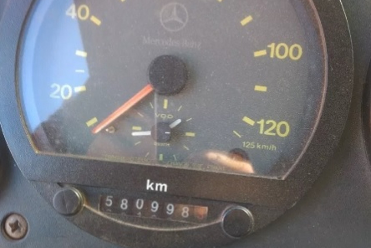Mercedes Benz MB 1620 - 08/08 7