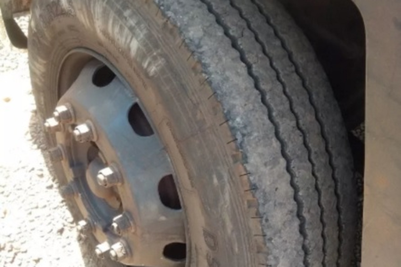 Ford Cargo2422 - 05/05 8