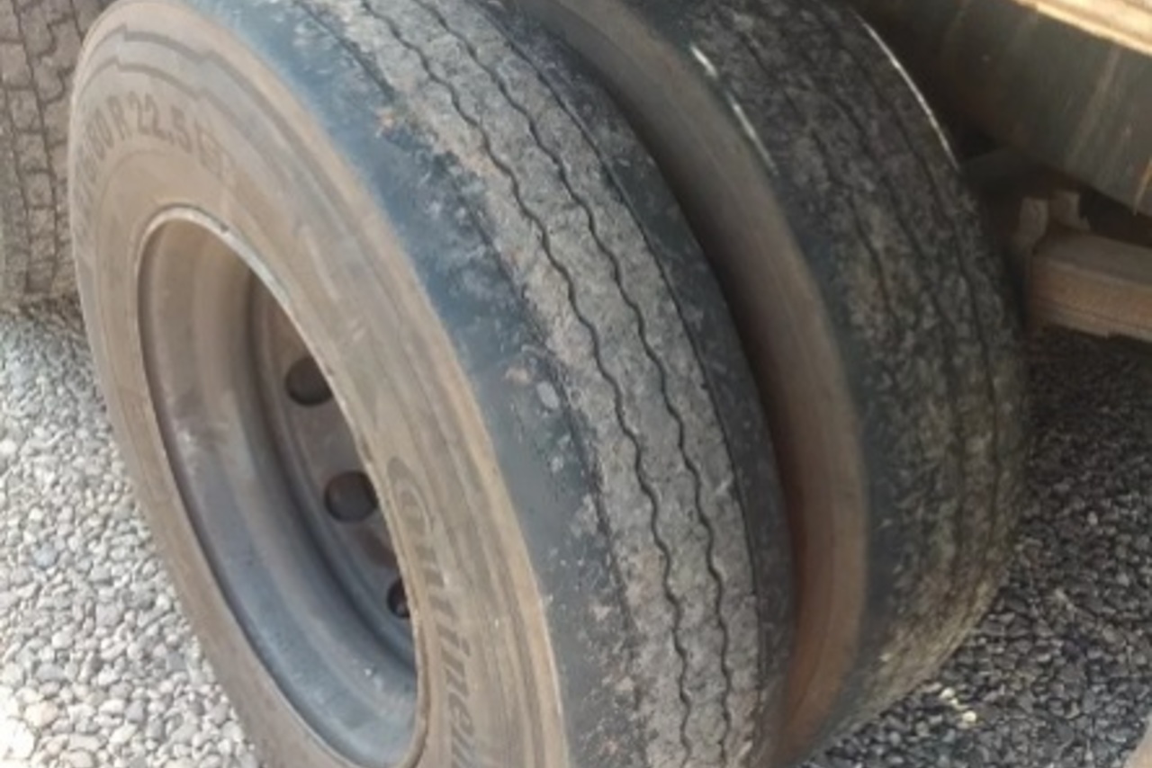 Ford Cargo2422 - 05/05 13