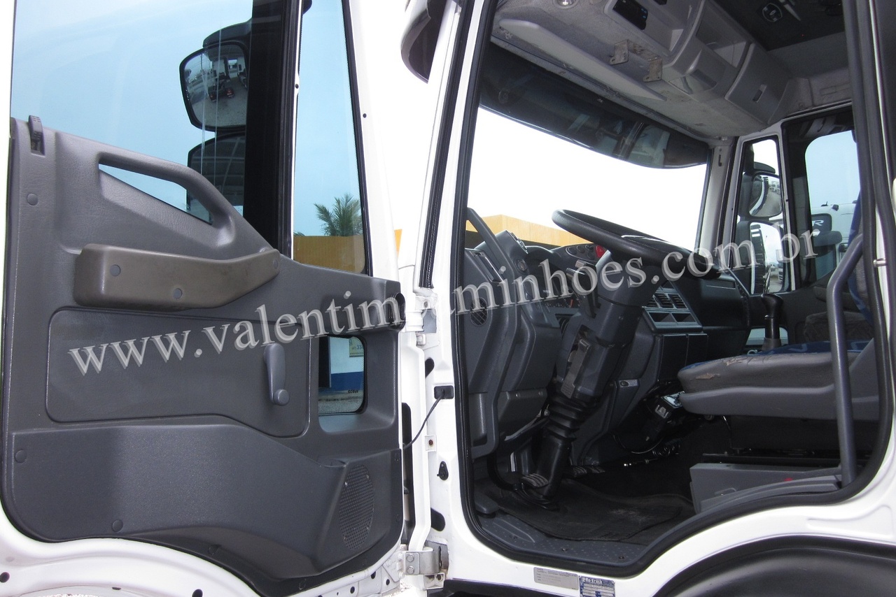 Iveco Tector 240 - 10/11 14