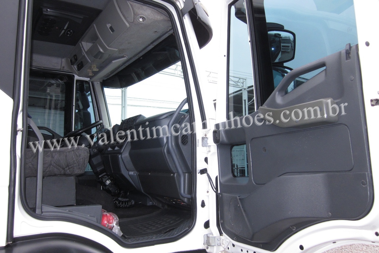 Iveco Tector 240 - 10/11 18