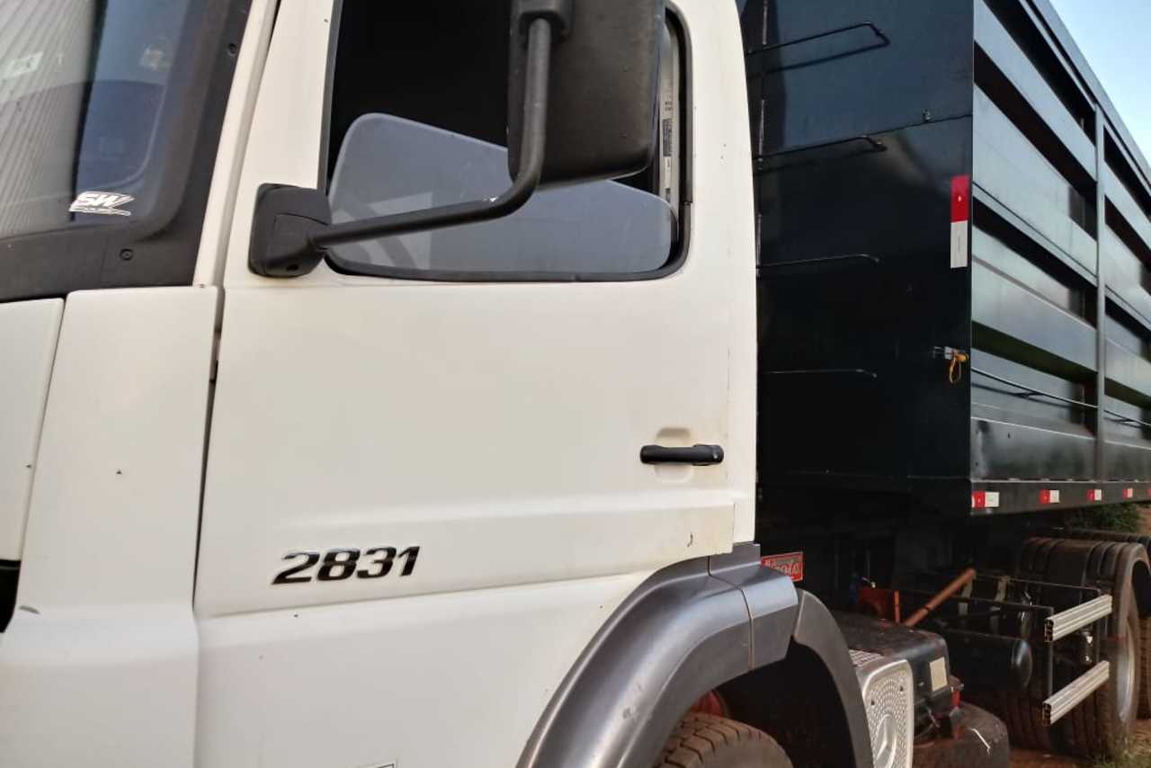 Mercedes Benz Axor 2831 - 08/08 5