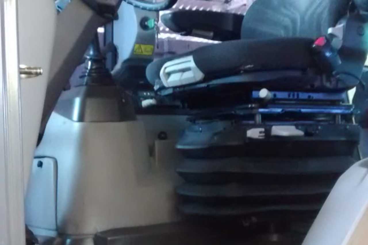 Volvo BL70 - 14/14 2