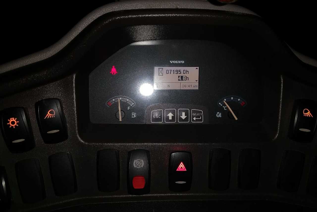 Volvo BL70 - 14/14 3